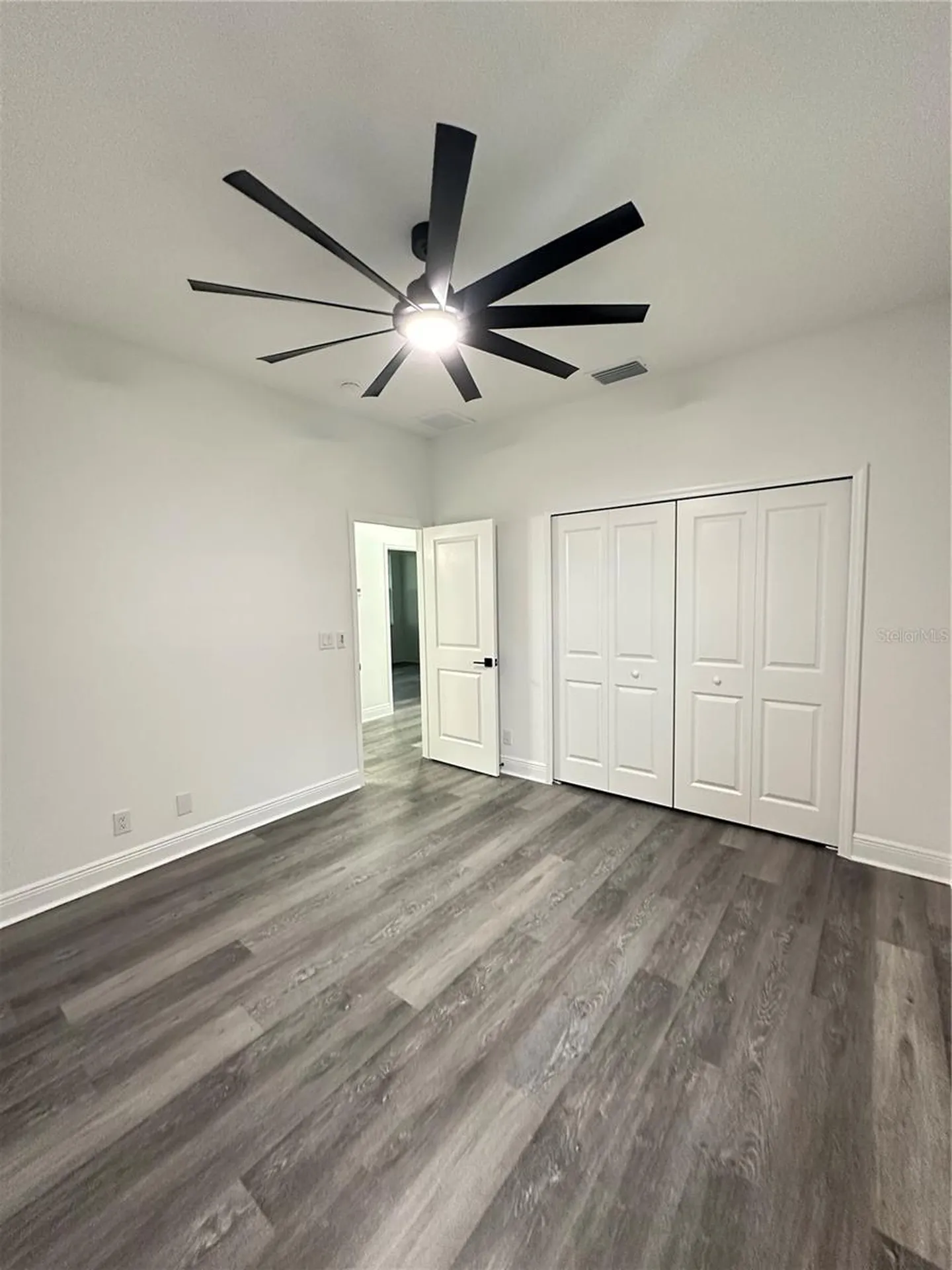 13311 Midway Avenue Astatula FL 34705