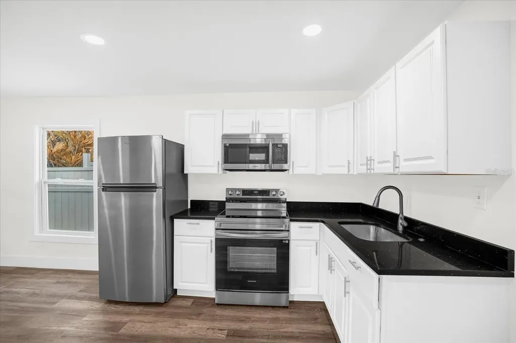 515 9th Street Winter Garden FL 34787