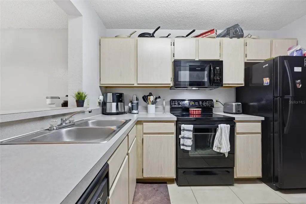3705 SW 27th Street Gainesville FL 32608