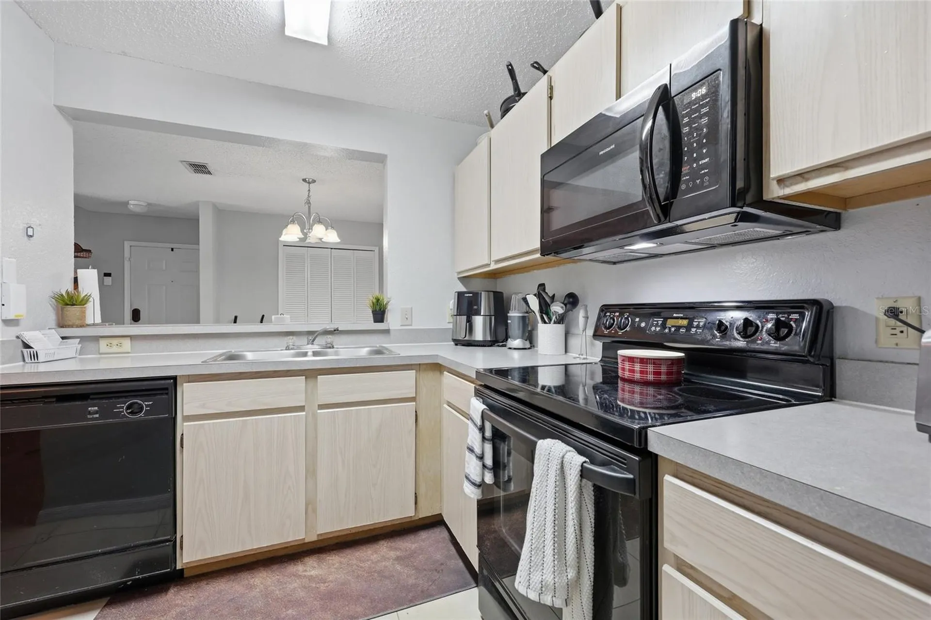 3705 SW 27th Street Gainesville FL 32608