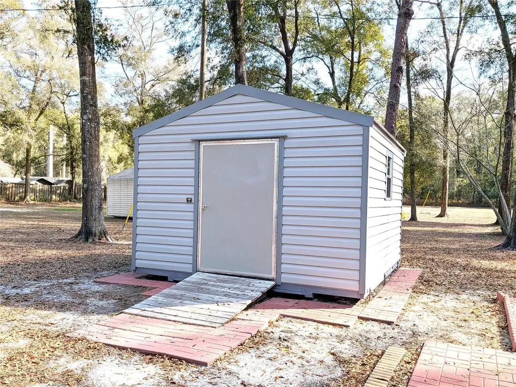 1829 N Croft Avenue Inverness FL 34453