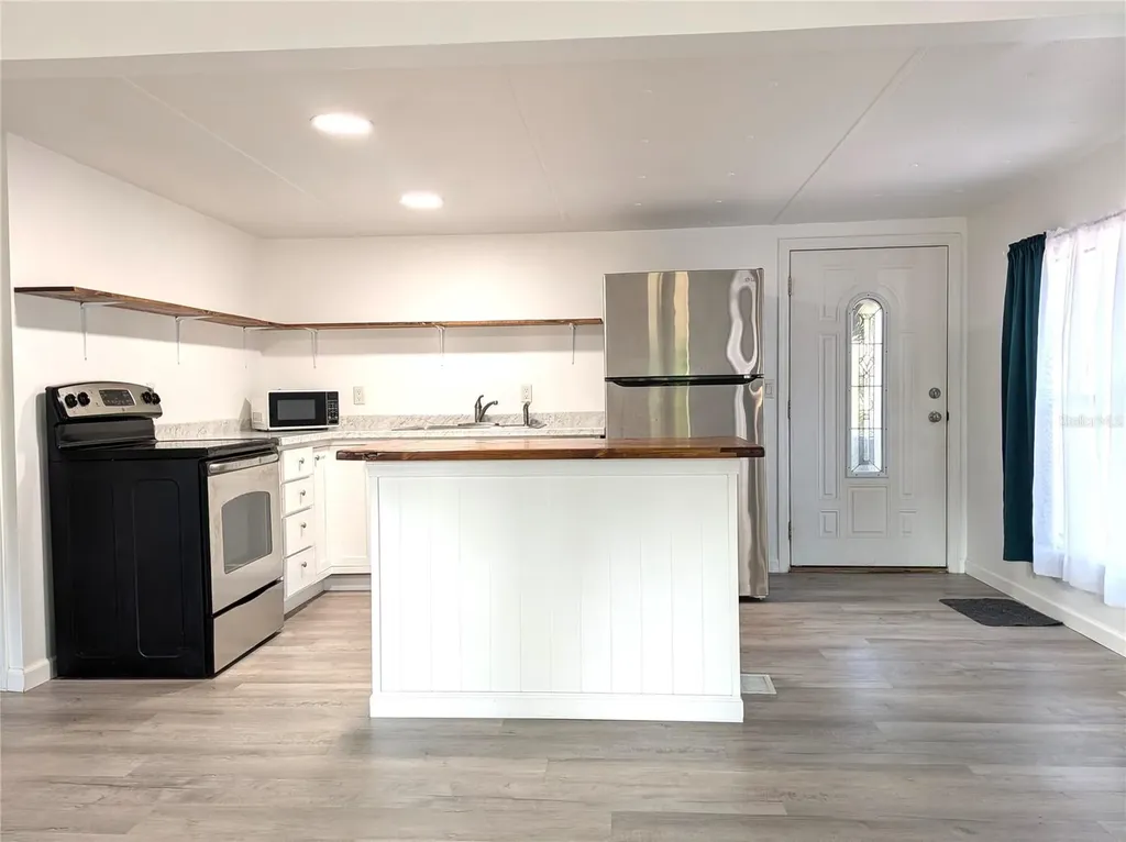 1829 N Croft Avenue Inverness FL 34453
