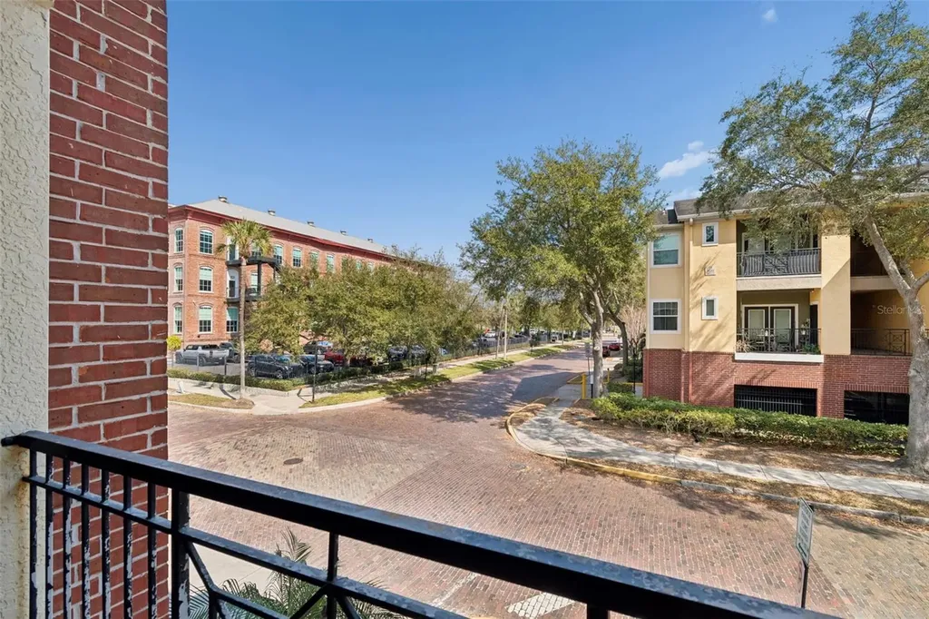 1910 E Palm Avenue Tampa FL 33605