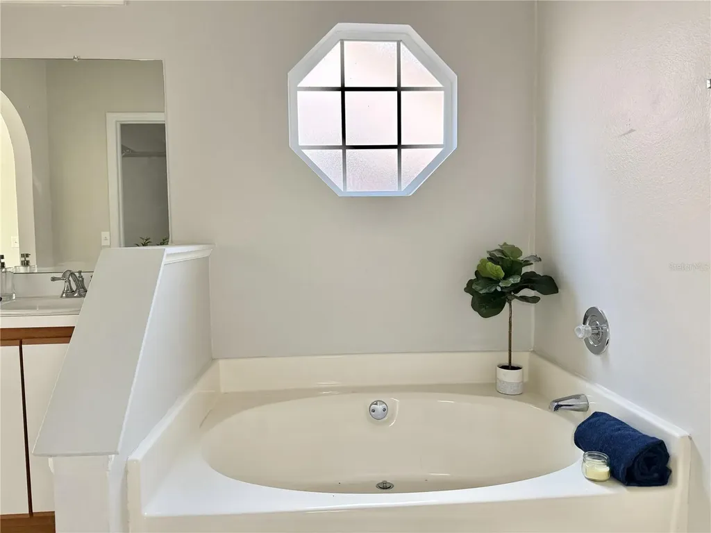 10233 Allenwood Drive Riverview FL 33569