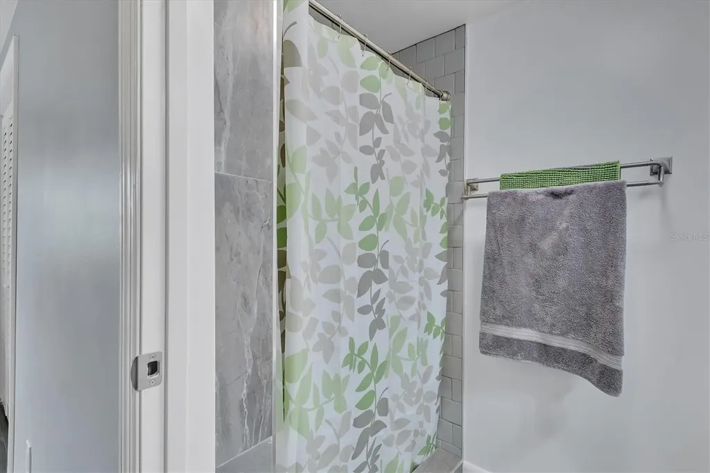 2305 Novus Street Sarasota FL 34237