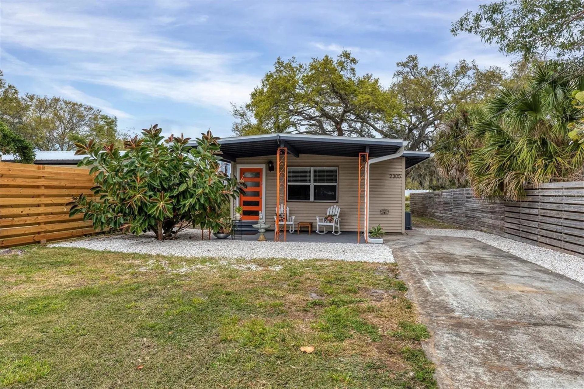 2305 Novus Street Sarasota FL 34237