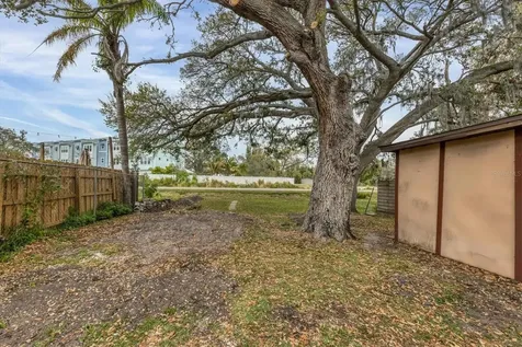 2305 Novus Street Sarasota FL 34237