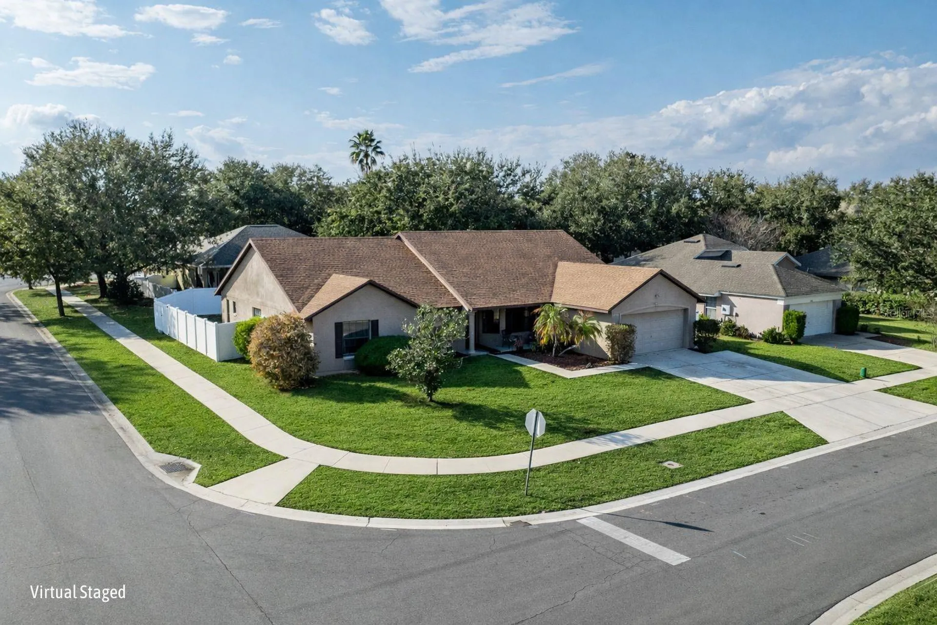 4530 Treasure Cay Road Tavares FL 32778