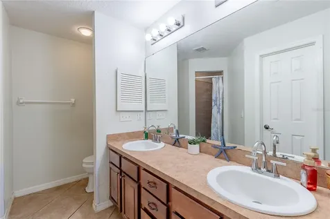 4530 Treasure Cay Road Tavares FL 32778