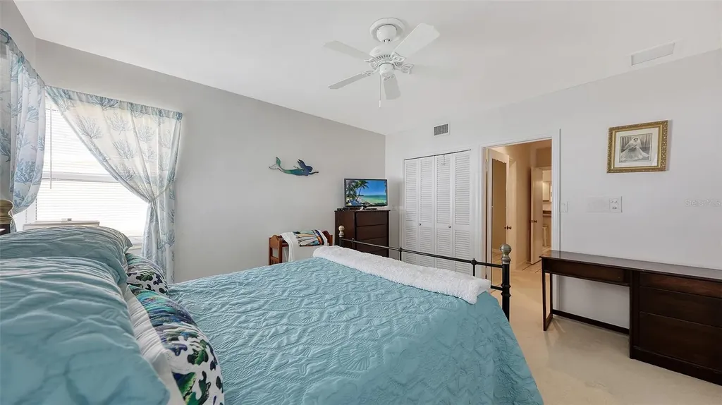 844 Magellan Drive Sarasota FL 34243
