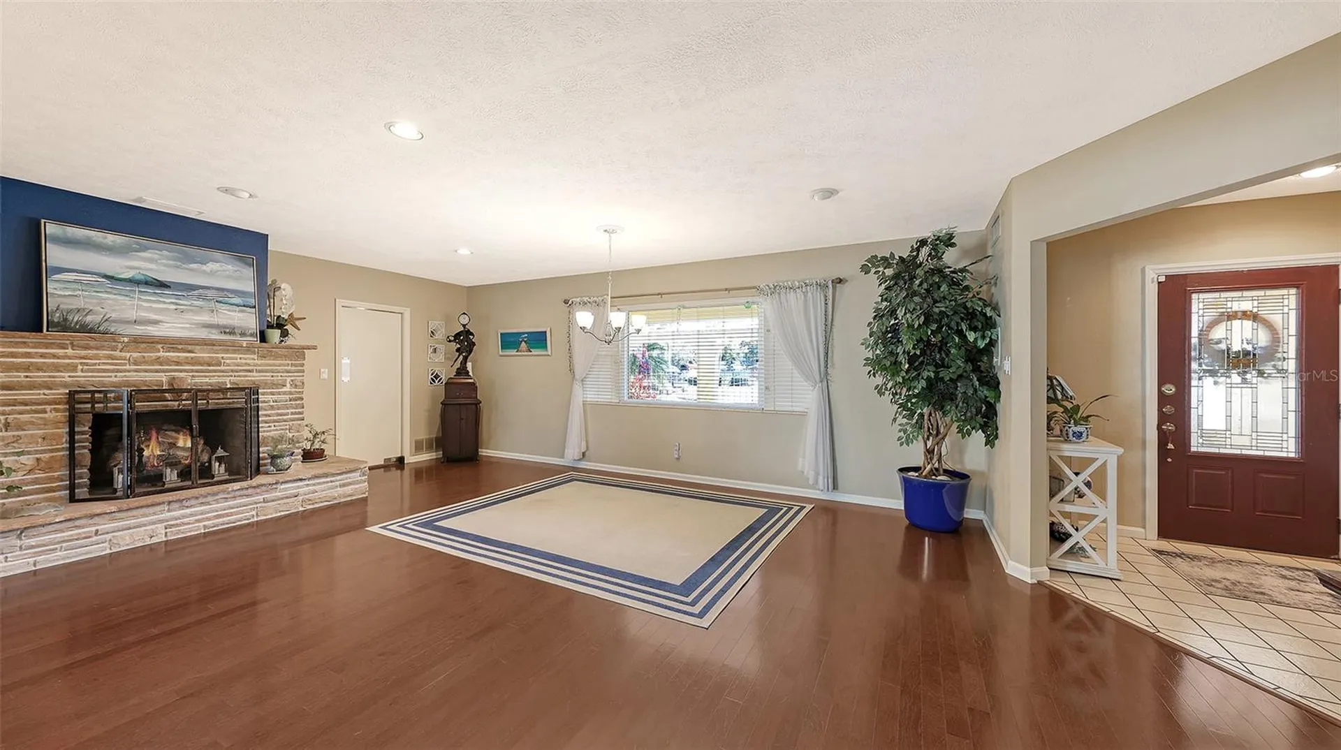 844 Magellan Drive Sarasota FL 34243
