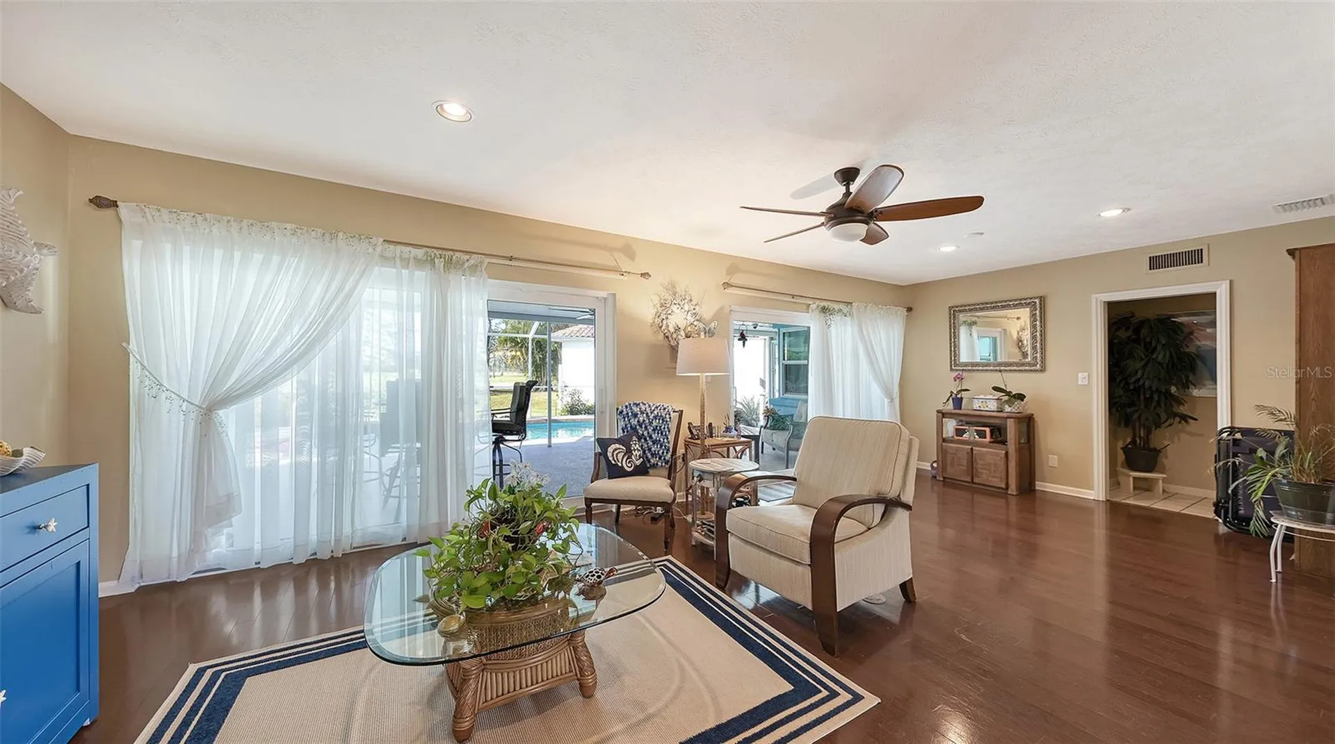 844 Magellan Drive Sarasota FL 34243