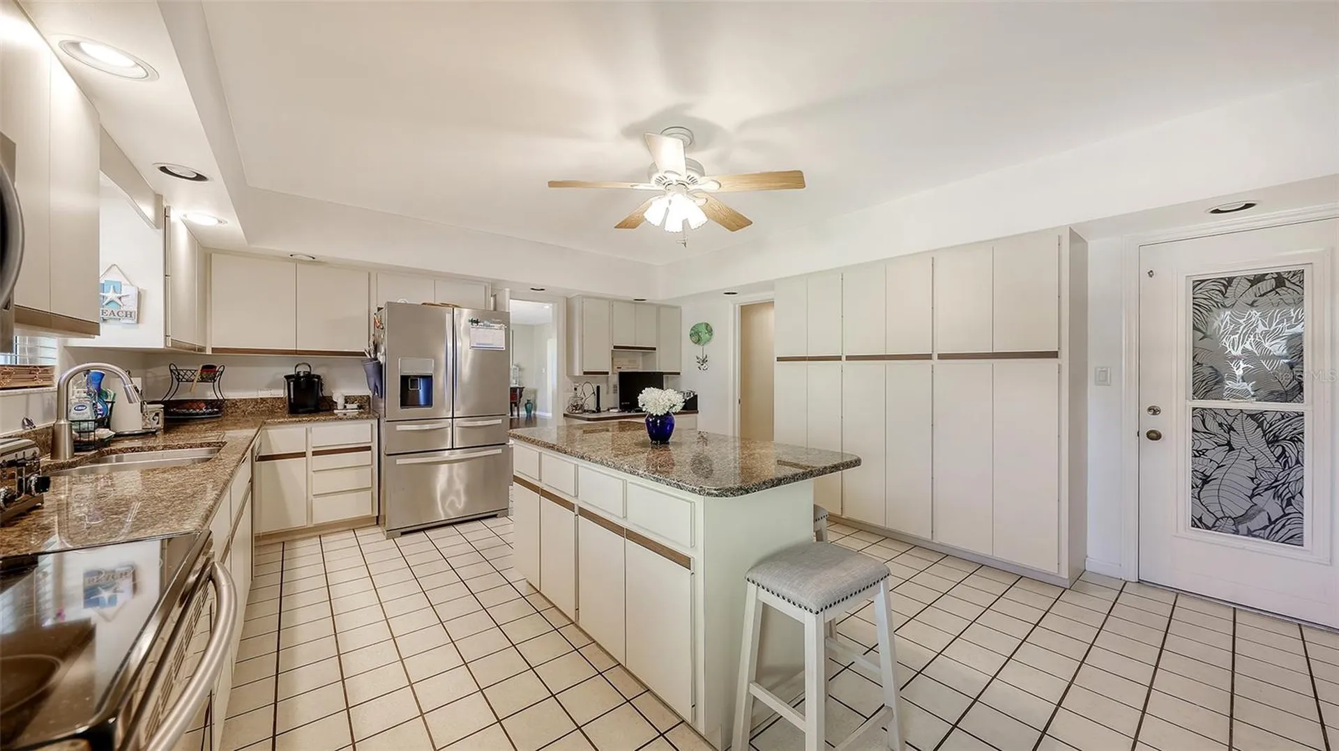 844 Magellan Drive Sarasota FL 34243
