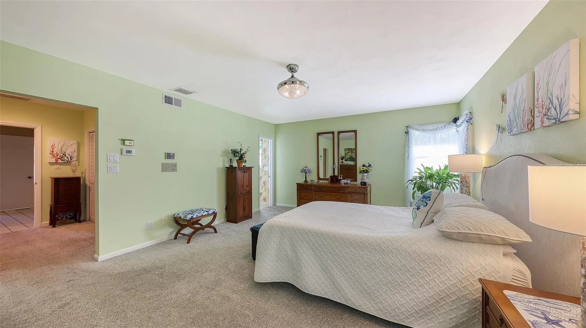 844 Magellan Drive Sarasota FL 34243