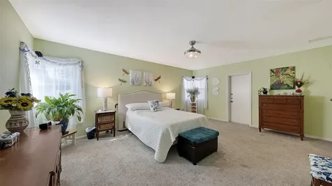 844 Magellan Drive Sarasota FL 34243
