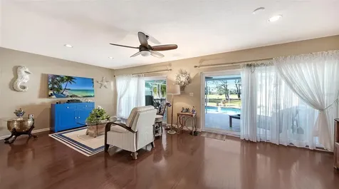 844 Magellan Drive Sarasota FL 34243