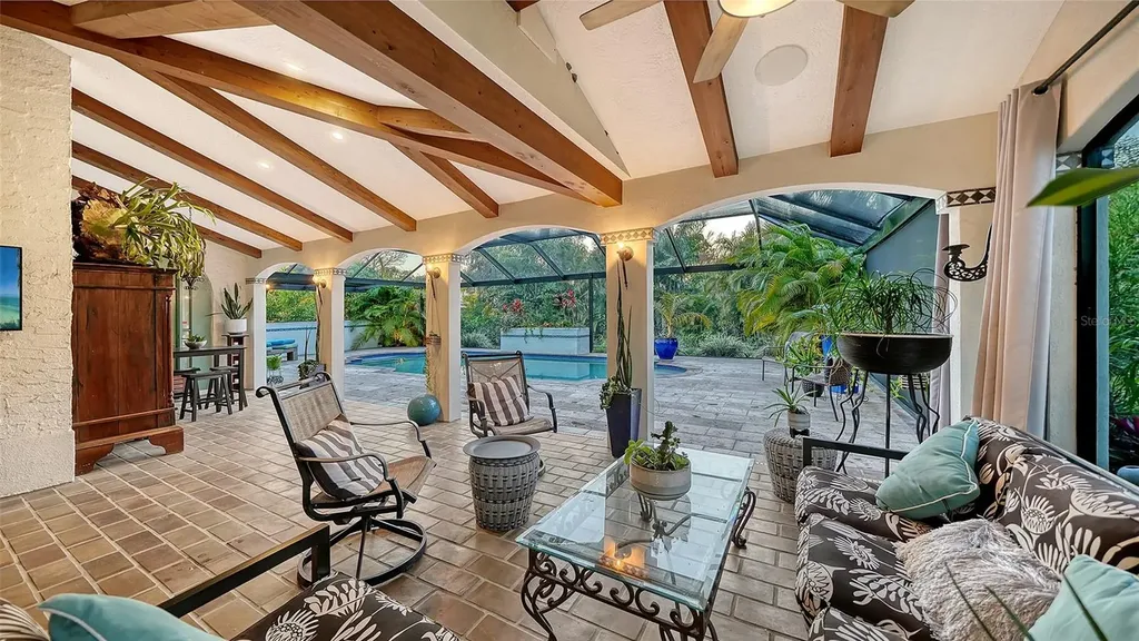547 N Shore Drive Sarasota FL 34234