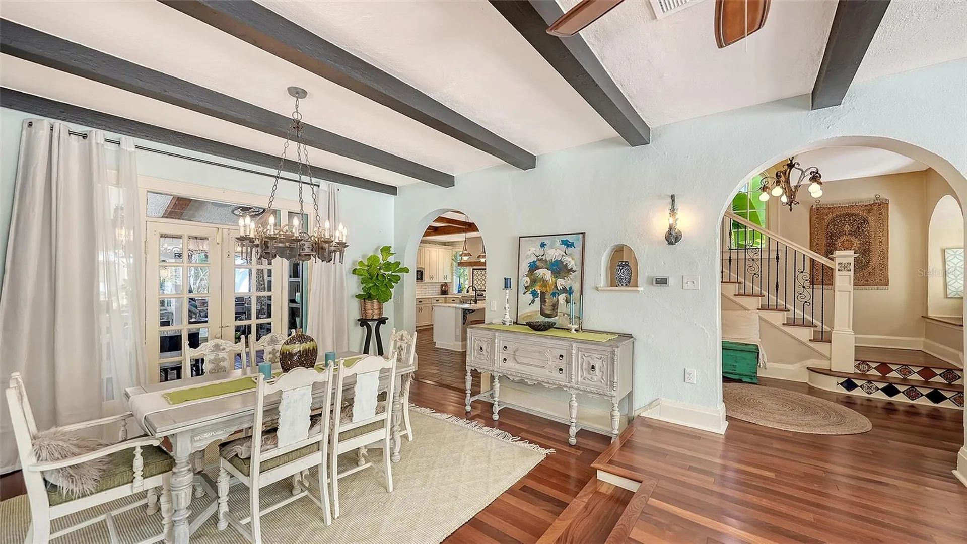 547 N Shore Drive Sarasota FL 34234