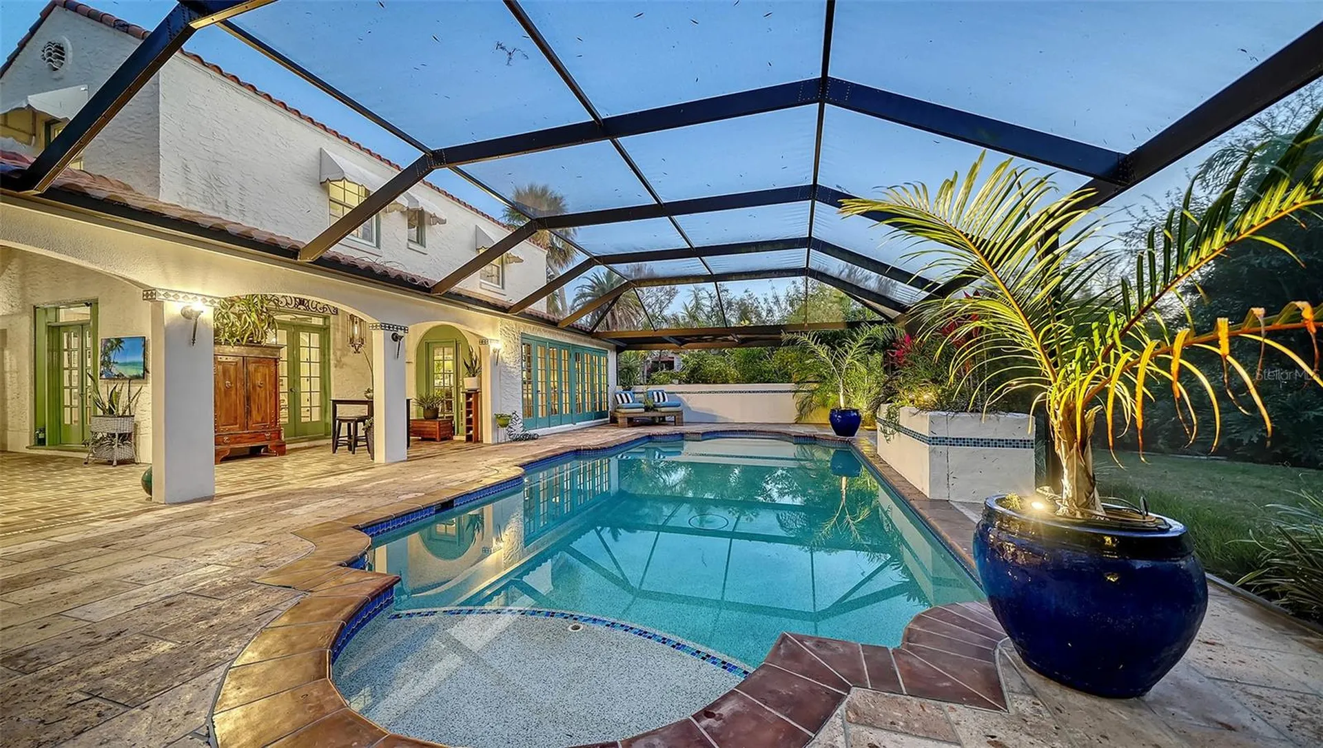 547 N Shore Drive Sarasota FL 34234