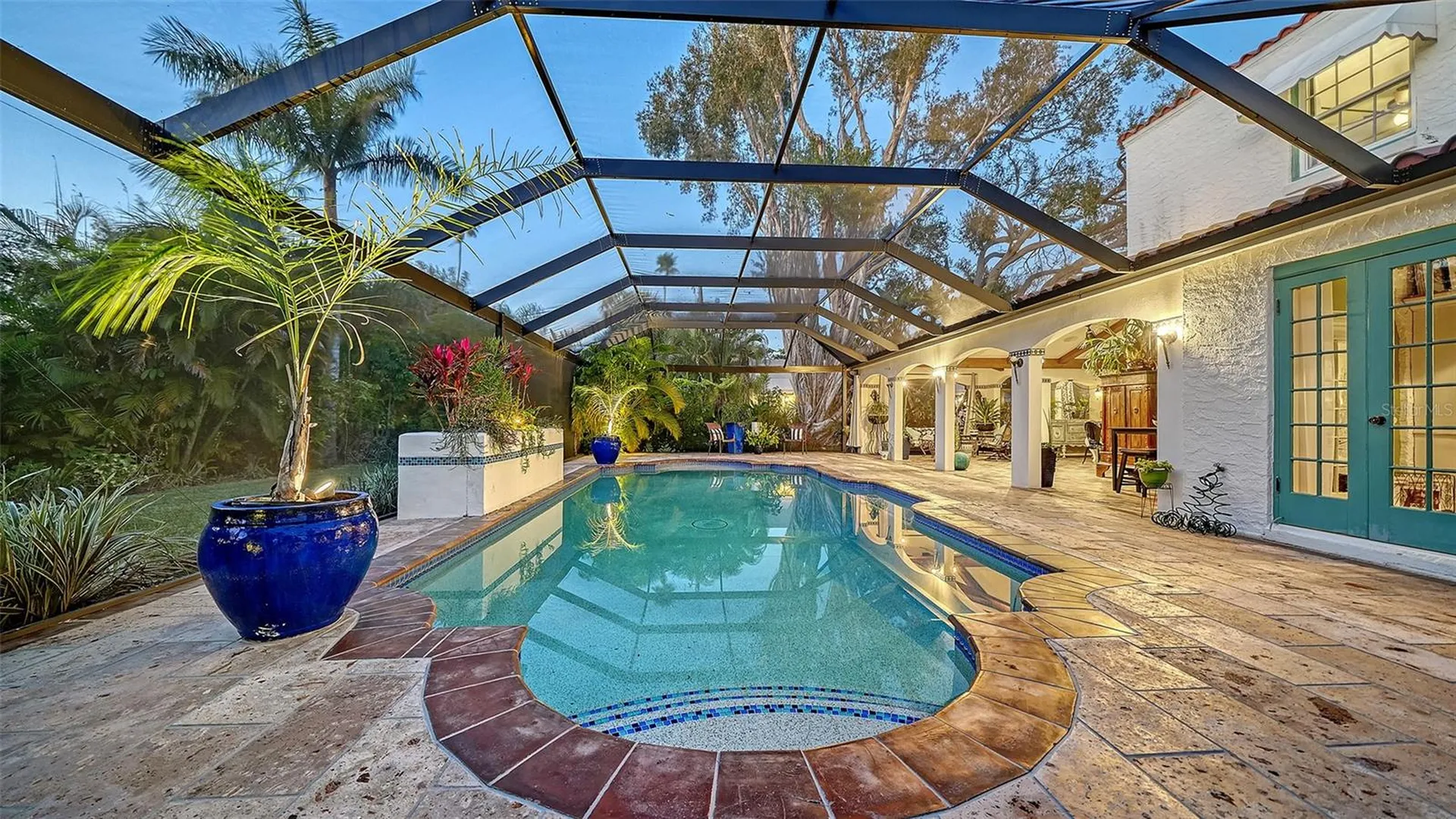 547 N Shore Drive Sarasota FL 34234