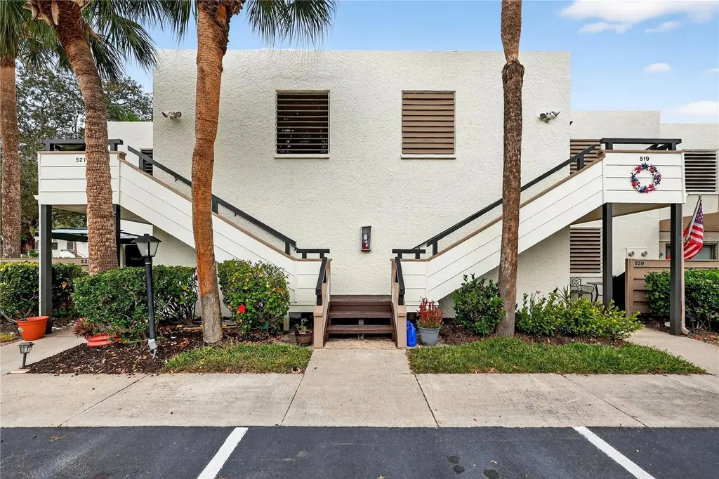 521 Lakeside Drive Bradenton FL 34210