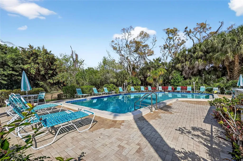 521 Lakeside Drive Bradenton FL 34210