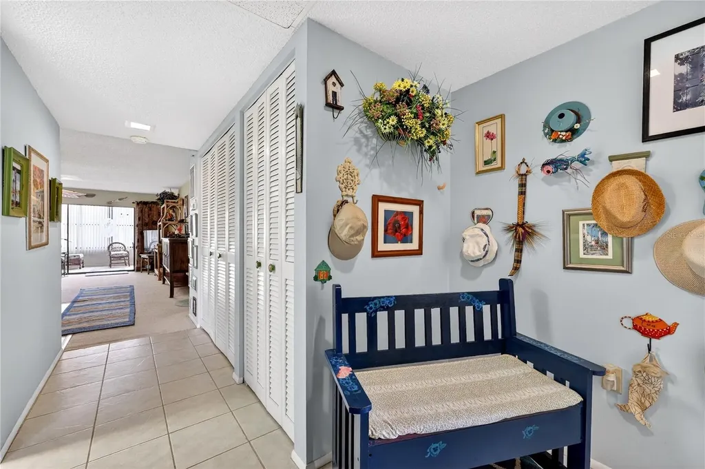 521 Lakeside Drive Bradenton FL 34210
