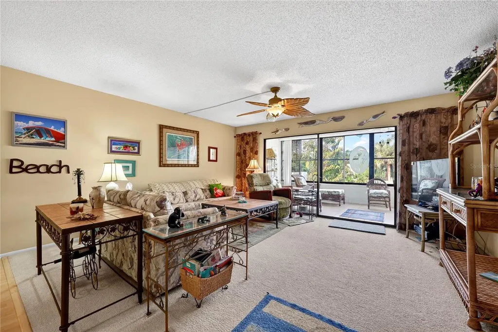 521 Lakeside Drive Bradenton FL 34210