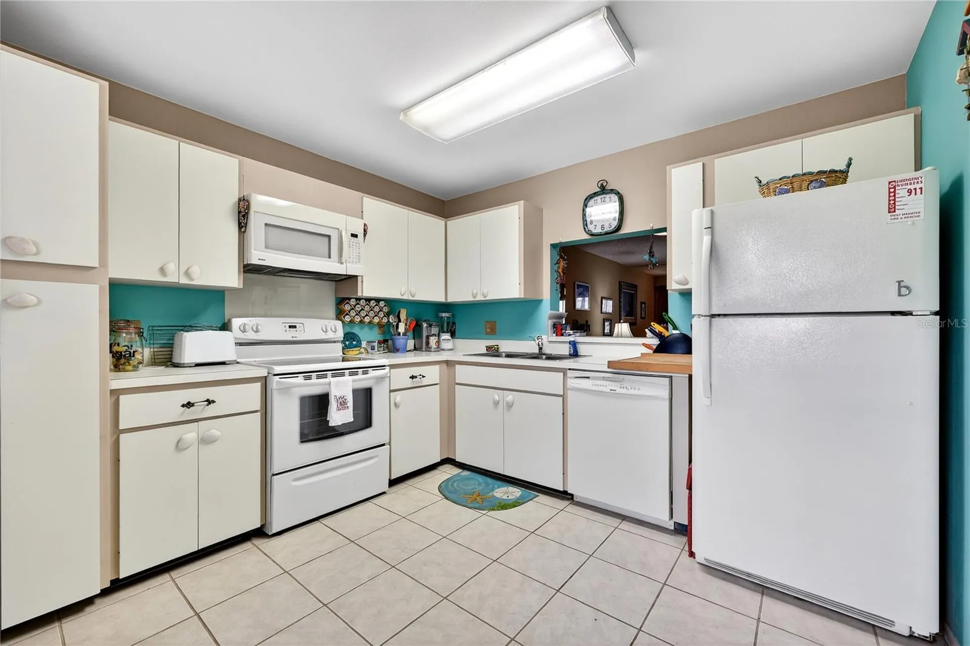 521 Lakeside Drive Bradenton FL 34210