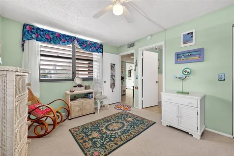 521 Lakeside Drive Bradenton FL 34210