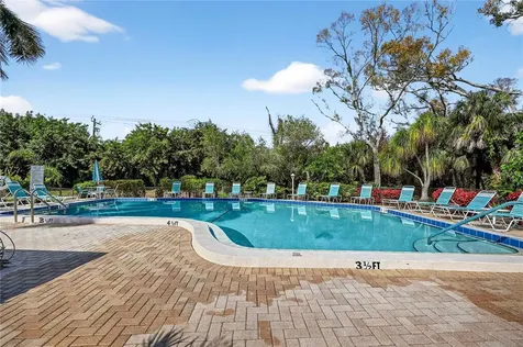 521 Lakeside Drive Bradenton FL 34210