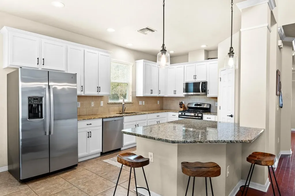 15906 Starling Crossing Drive Lithia FL 33547