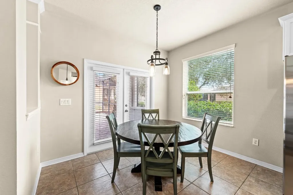 15906 Starling Crossing Drive Lithia FL 33547