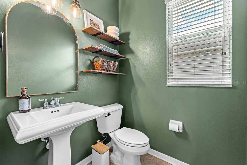 15906 Starling Crossing Drive Lithia FL 33547