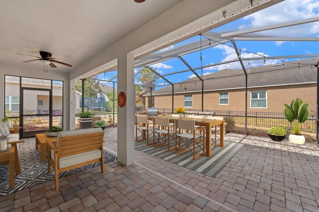 15906 Starling Crossing Drive Lithia FL 33547