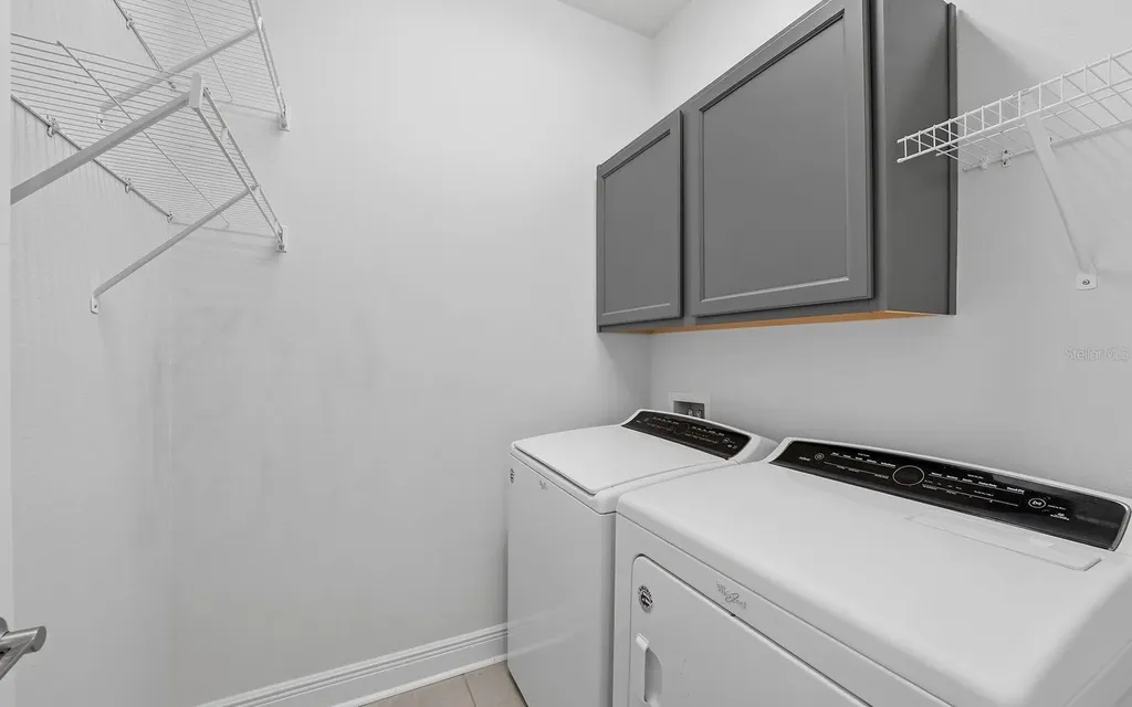 2535 Fireflag Lane Sarasota FL 34232