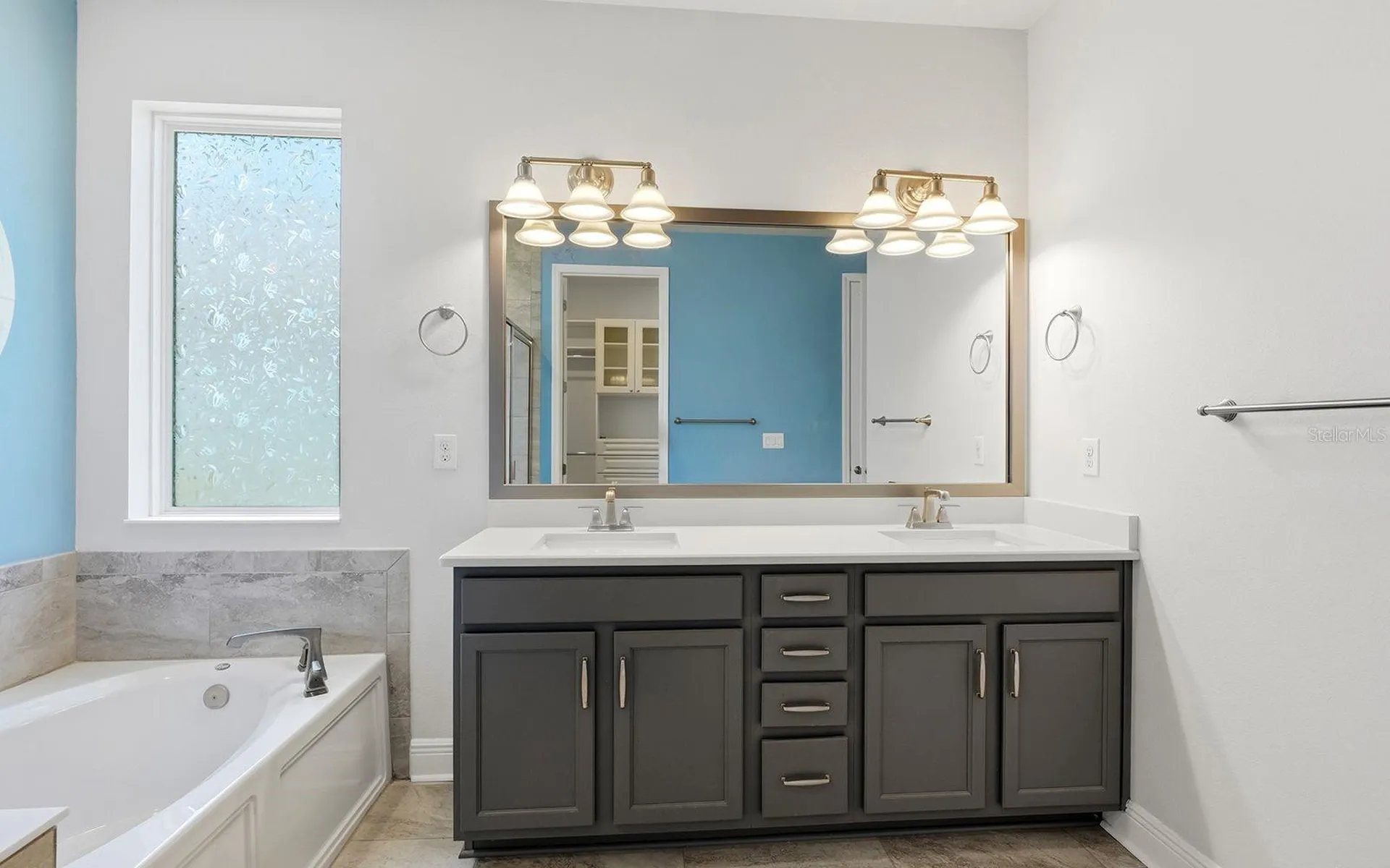 2535 Fireflag Lane Sarasota FL 34232