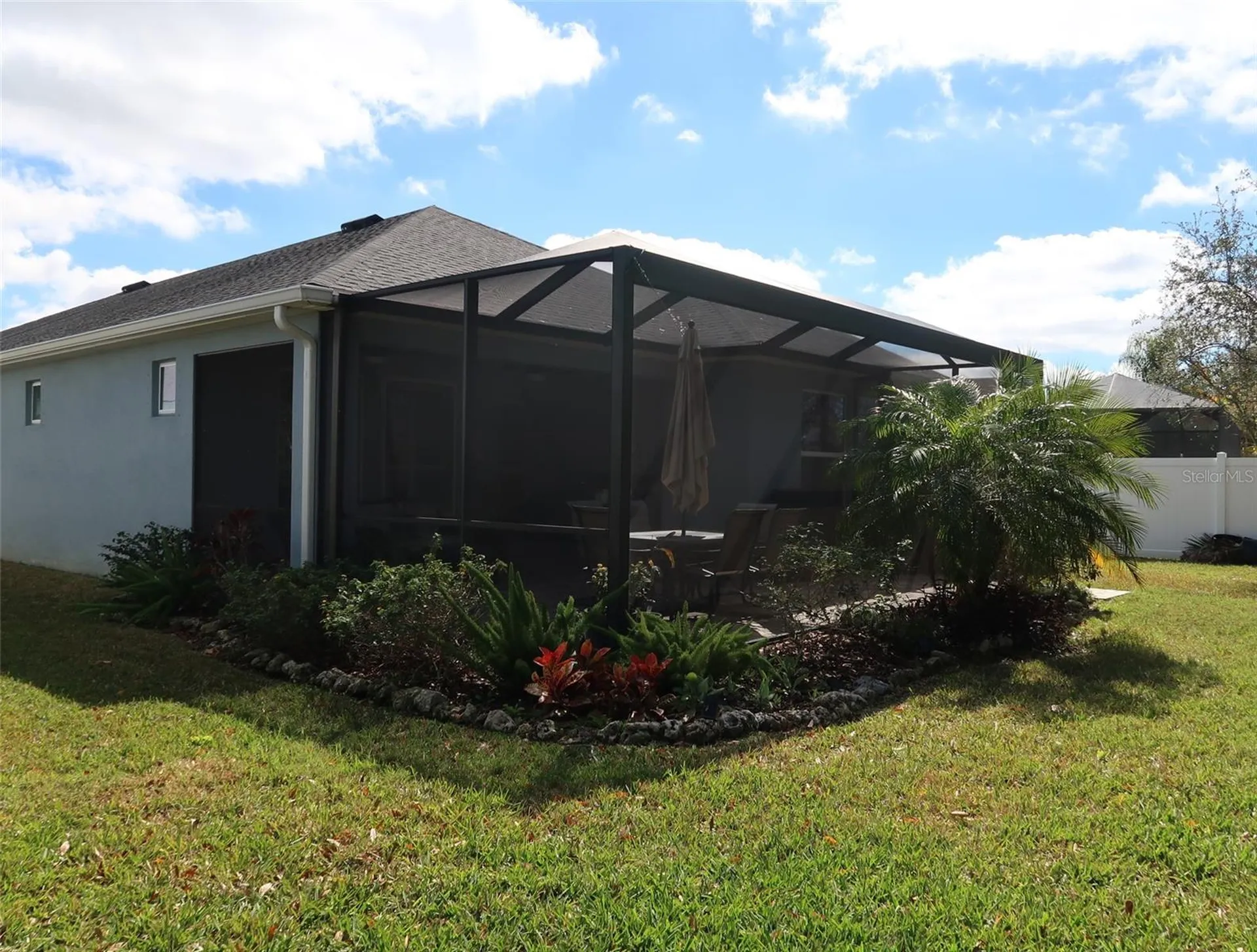 2535 Fireflag Lane Sarasota FL 34232