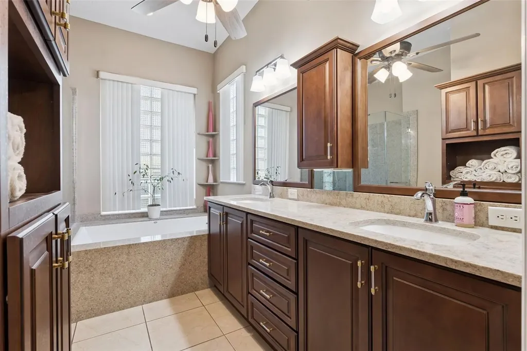 1500 Edgewater Drive Mount Dora FL 32757