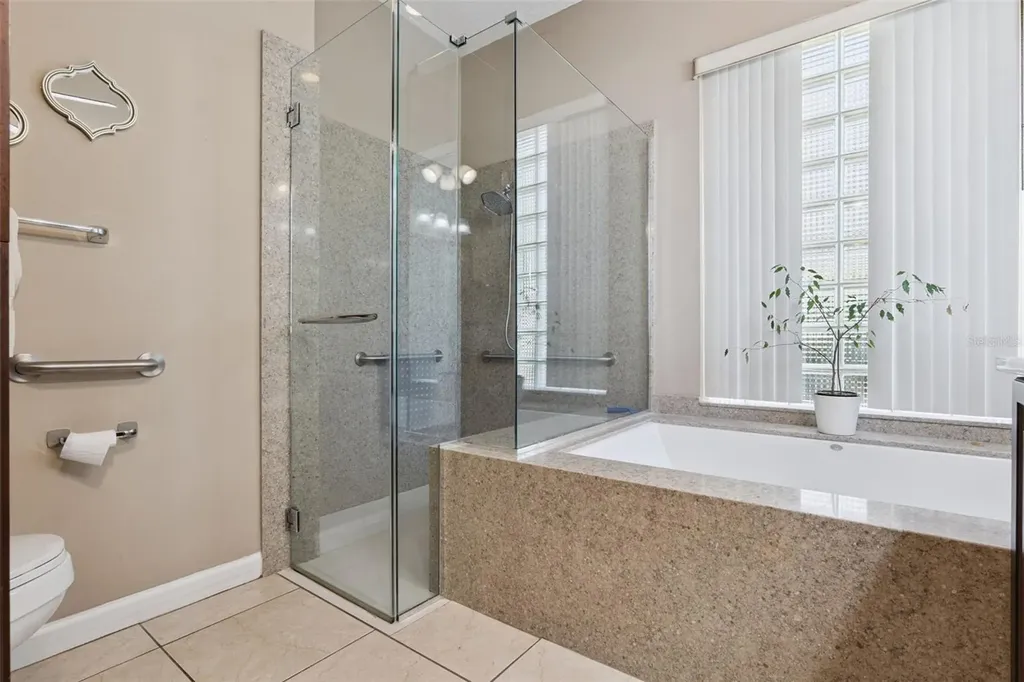 1500 Edgewater Drive Mount Dora FL 32757