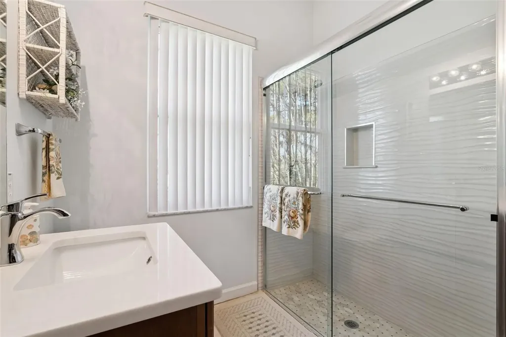 1500 Edgewater Drive Mount Dora FL 32757