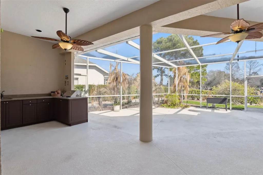 1500 Edgewater Drive Mount Dora FL 32757