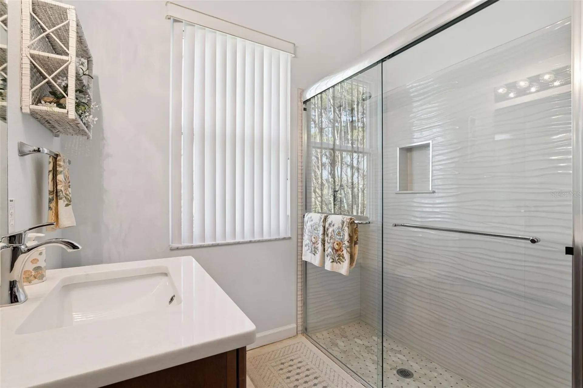 1500 Edgewater Drive Mount Dora FL 32757