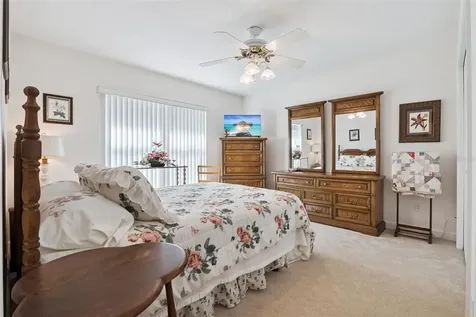 1500 Edgewater Drive Mount Dora FL 32757