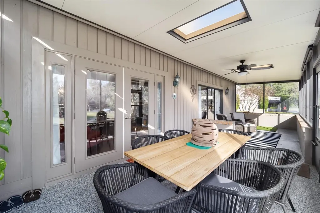 1731 SE Clatter Bridge Road Ocala FL 34471