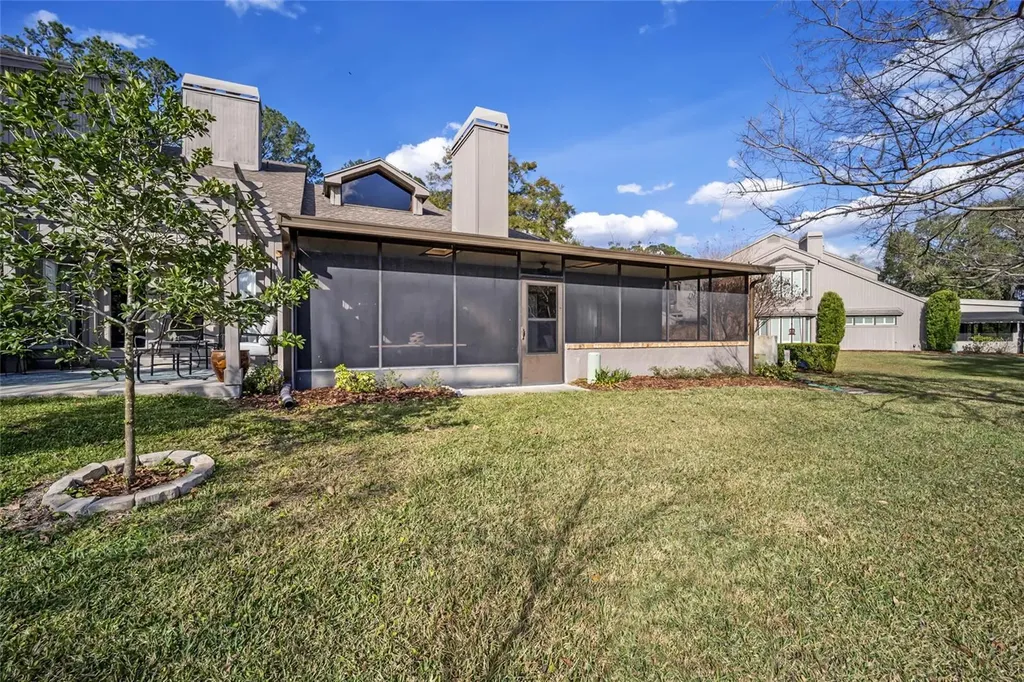 1731 SE Clatter Bridge Road Ocala FL 34471