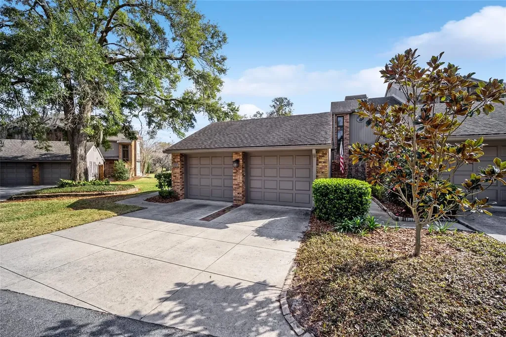 1731 SE Clatter Bridge Road Ocala FL 34471