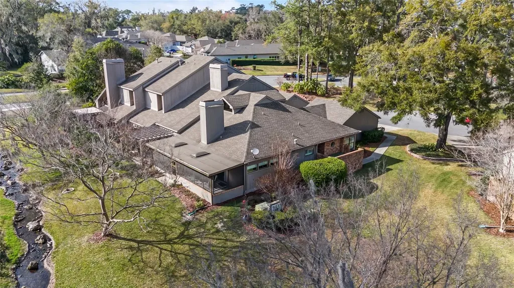1731 SE Clatter Bridge Road Ocala FL 34471