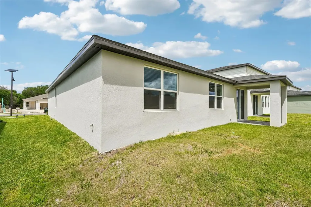811 Sunshower Drive Lady Lake FL 32159