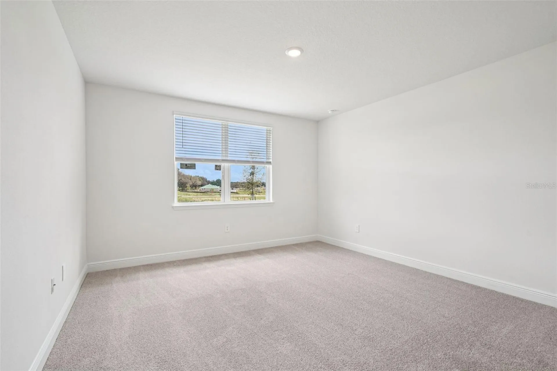 811 Sunshower Drive Lady Lake FL 32159
